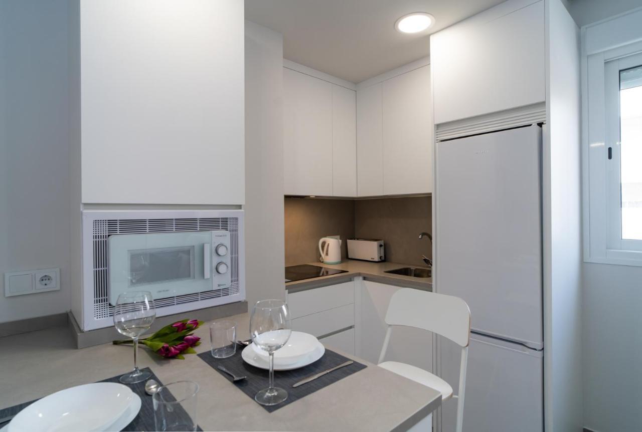 Aac Malaga - Apartamento Muy Comodo Y Bien Comunicado, A 1,3Km Del Centro Dış mekan fotoğraf
