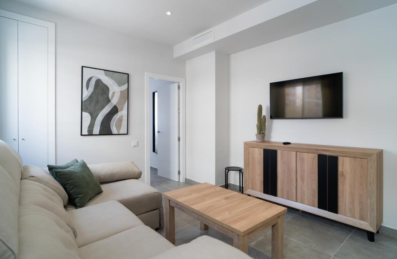 Aac Malaga - Apartamento Muy Comodo Y Bien Comunicado, A 1,3Km Del Centro Dış mekan fotoğraf