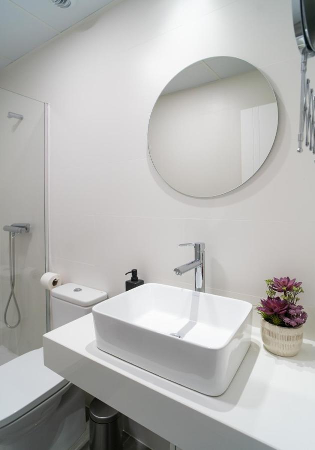 Aac Malaga - Apartamento Muy Comodo Y Bien Comunicado, A 1,3Km Del Centro Dış mekan fotoğraf