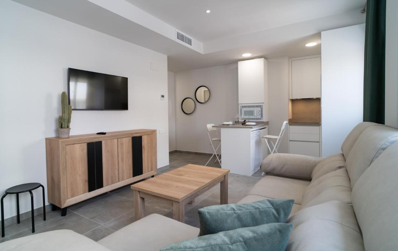 Aac Malaga - Apartamento Muy Comodo Y Bien Comunicado, A 1,3Km Del Centro Dış mekan fotoğraf